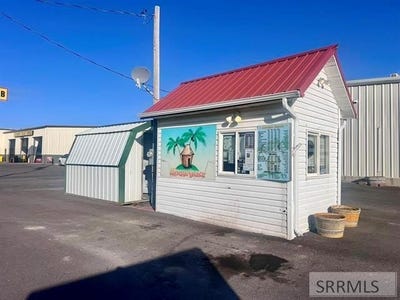 /international/us/2842-pocatello-avenue-american-falls-id-110098953623/