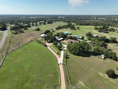 /international/us/13350-farm-to-market-road-389-burton-tx-110120516101/