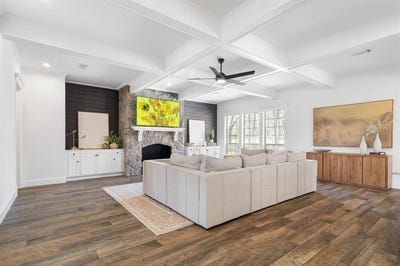 /international/us/306-stonecrest-road-argyle-tx-110099863733/?lang=en