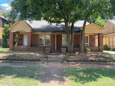 /international/us/711-baylor-street-wichita-falls-tx-110100999385/