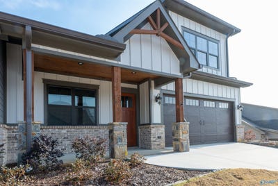 /international/us/109-whistling-straits-way-guntersville-al-110104867698/