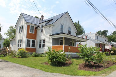 /international/us/6-elmhurst-street-waterville-me-110100391340/
