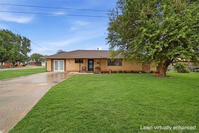 /international/us/916-n-byers-avenue-mangum-ok-110120482680/