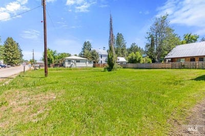 /international/us/508-montgomery-street-idaho-city-id-110104905023/