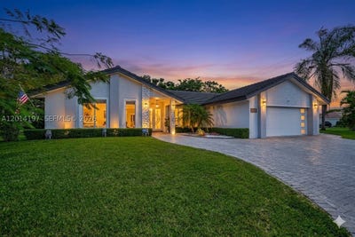/international/us/630-deer-creek-briarwood-ln-deerfield-beach-fl-110107989363/