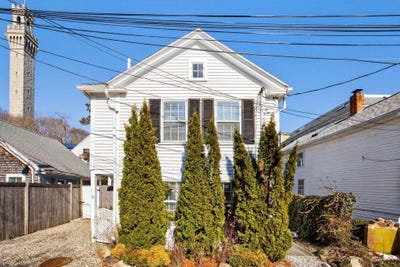 /international/us/5-webster-place-provincetown-ma-110106974812/