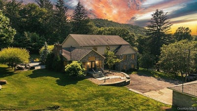 /international/us/237-mineral-springs-road-highland-mills-ny-110101528976/