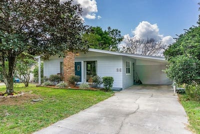 /international/us/11-s-university-circle-deland-fl-110120562715/