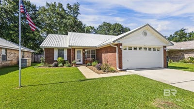/international/us/302-cluster-street-foley-al-110101237372/?lang=en