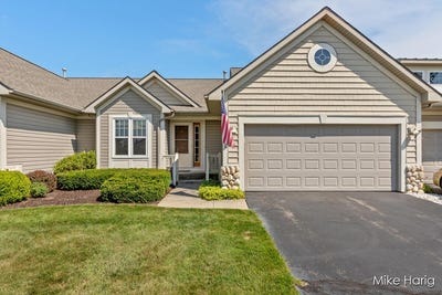 /international/us/8236-hawkshead-avenue-se-byron-center-mi-110101243820/