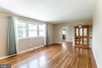 /international/us/823-grande-lane-hockessin-de-110100943057/