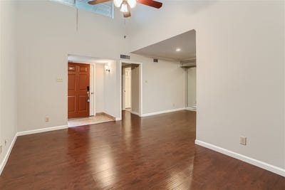 /international/us/16301-ledgemont-lane-addison-tx-110106962908/