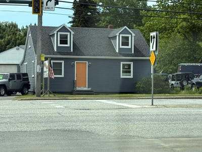 /international/us/336-u-s-1-scarborough-me-110108567908/