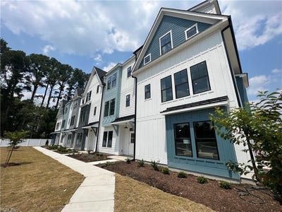 /international/us/908-jennings-ln-chesapeake-va-110108568092/