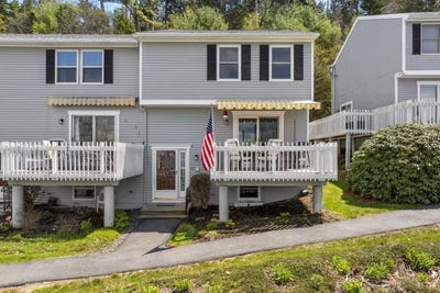 /international/us/96-atlantic-avenue-boothbay-harbor-me-110107932777/