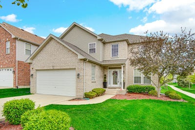 /international/us/117-bowman-street-matteson-il-110107714059/