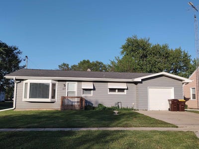 /international/us/617-gardner-street-belvidere-il-110107845130/