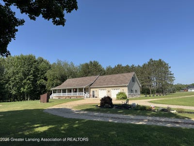 /international/us/9933-n-douglas-road-vestaburg-mi-110101368316/?lang=zh-cn