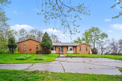 /international/us/655-n-48th-avenue-coopersville-mi-110107699372/