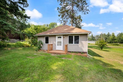 /international/us/9271-e-walnut-ave-solon-springs-wi-110101481823/?lang=en