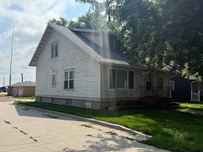 /international/us/404-s-1st-st-parkston-sd-110101450965/?lang=zh-cn