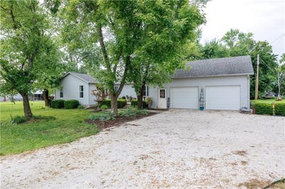 /international/us/145-w-summit-street-sycamore-ks-110100676860/