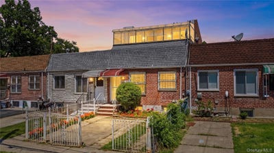 /international/us/206-59-46th-avenue-bayside-ny-110108690907/