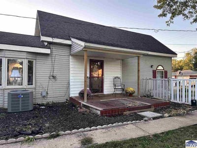 /international/us/51-vine-street-rosedale-in-110120496627/