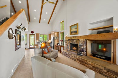 /international/us/5802-e-big-horn-pkwy-eden-ut-110107988644/