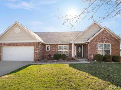 /international/us/964-prairie-crossing-o-fallon-il-110108658577/