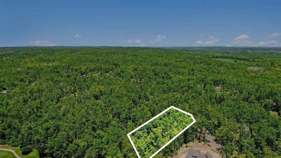 /international/us/3215-greenbriar-harbor-springs-mi-110110309862/