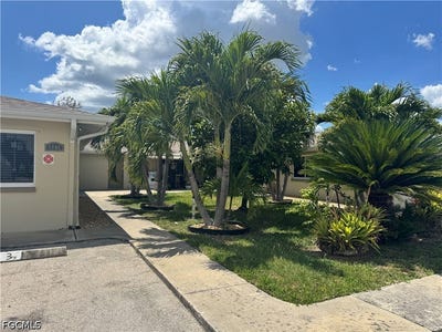 /international/us/4808-lucaya-drive-cape-coral-fl-110108585304/