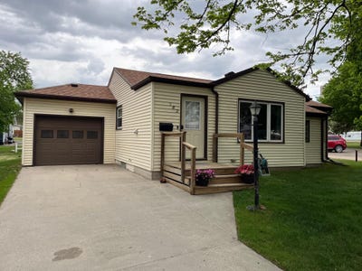 /international/us/182-14th-street-windom-mn-110108120043/