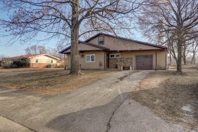 /international/us/104-s-westview-drive-marionville-mo-110096953794/
