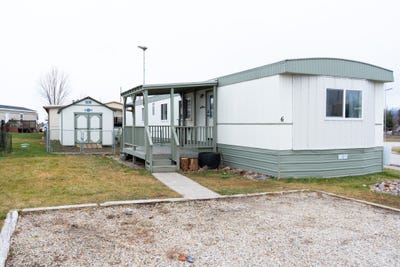 /international/us/101-binks-way-stevensville-mt-110106693469/