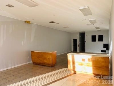 /international/us/117-vandiver-drive-lincolnton-nc-110107985586/