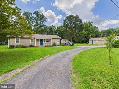 /international/us/9803-leavells-road-fredericksburg-va-110101006884/?lang=en