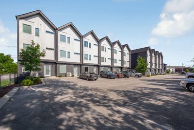 /international/us/3113-riverwalk-way-chattanooga-tn-110119594446/
