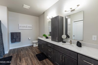 /international/us/1281-n-frontage-road-w-e104-vail-co-110109141482/