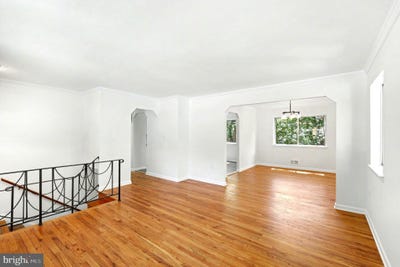 /international/us/5014-woodford-lane-upper-marlboro-md-110108444520/