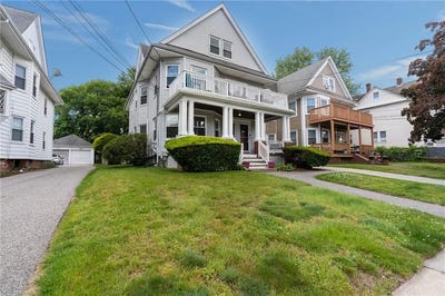 /international/us/106-norwood-avenue-cranston-ri-110108665391/
