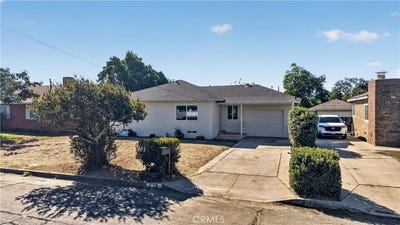 /international/us/219-w-victoria-rialto-ca-110120465525/