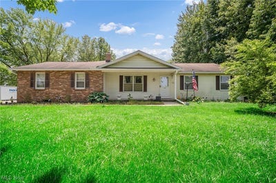 /international/us/670-bartlett-road-aurora-oh-110099978748/
