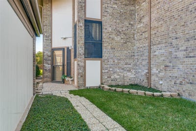 /international/us/7-dewberry-court-bedford-tx-110110317863/