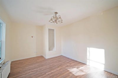 /international/us/45-linden-street-yonkers-ny-110107690065/