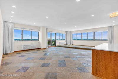 /international/us/55-ocean-avenue-monmouth-beach-nj-110107434970/