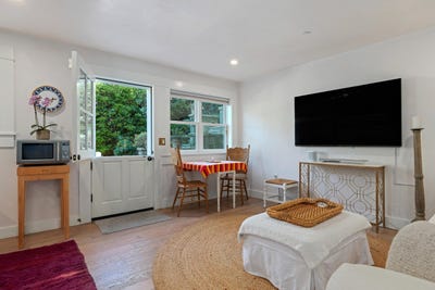 /international/us/1703-chapala-street-santa-barbara-ca-110108352501/