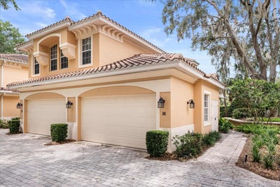 /international/us/14-camino-real-boulevard-howey-in-the-hills-fl-110099964567/