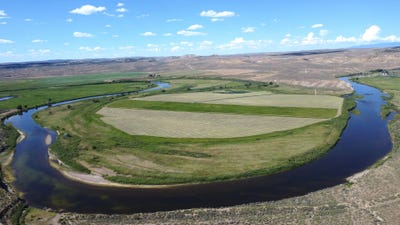/international/us/county-road-17-craig-co-110091676731/