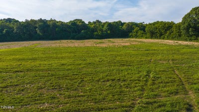 /international/us/14460-warrensburg-road-midway-tn-110100467236/